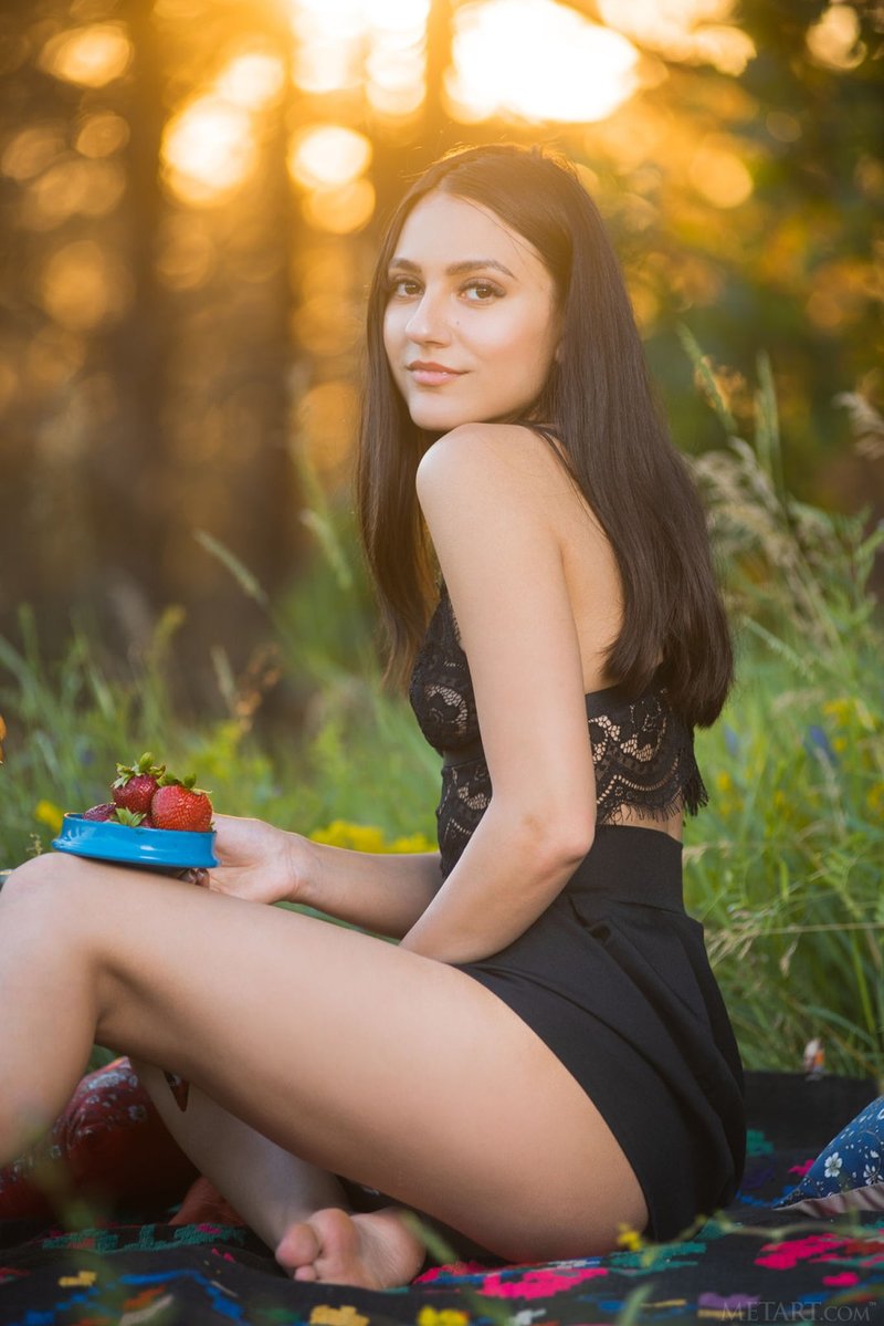 Юленька, 23 года, 8 размер груди